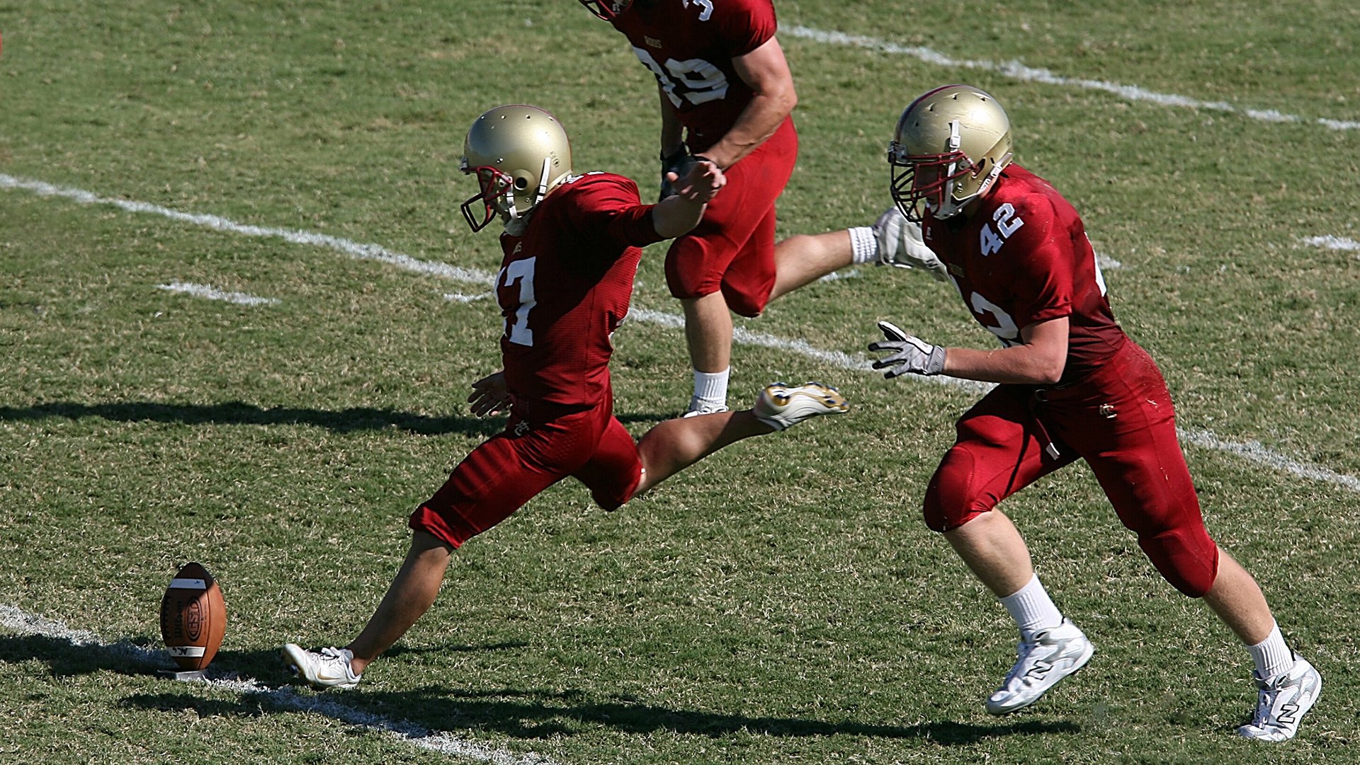 开云体育app-教科书般的胜利，戈麦斯如何用智慧与优雅轻取玻利维亚