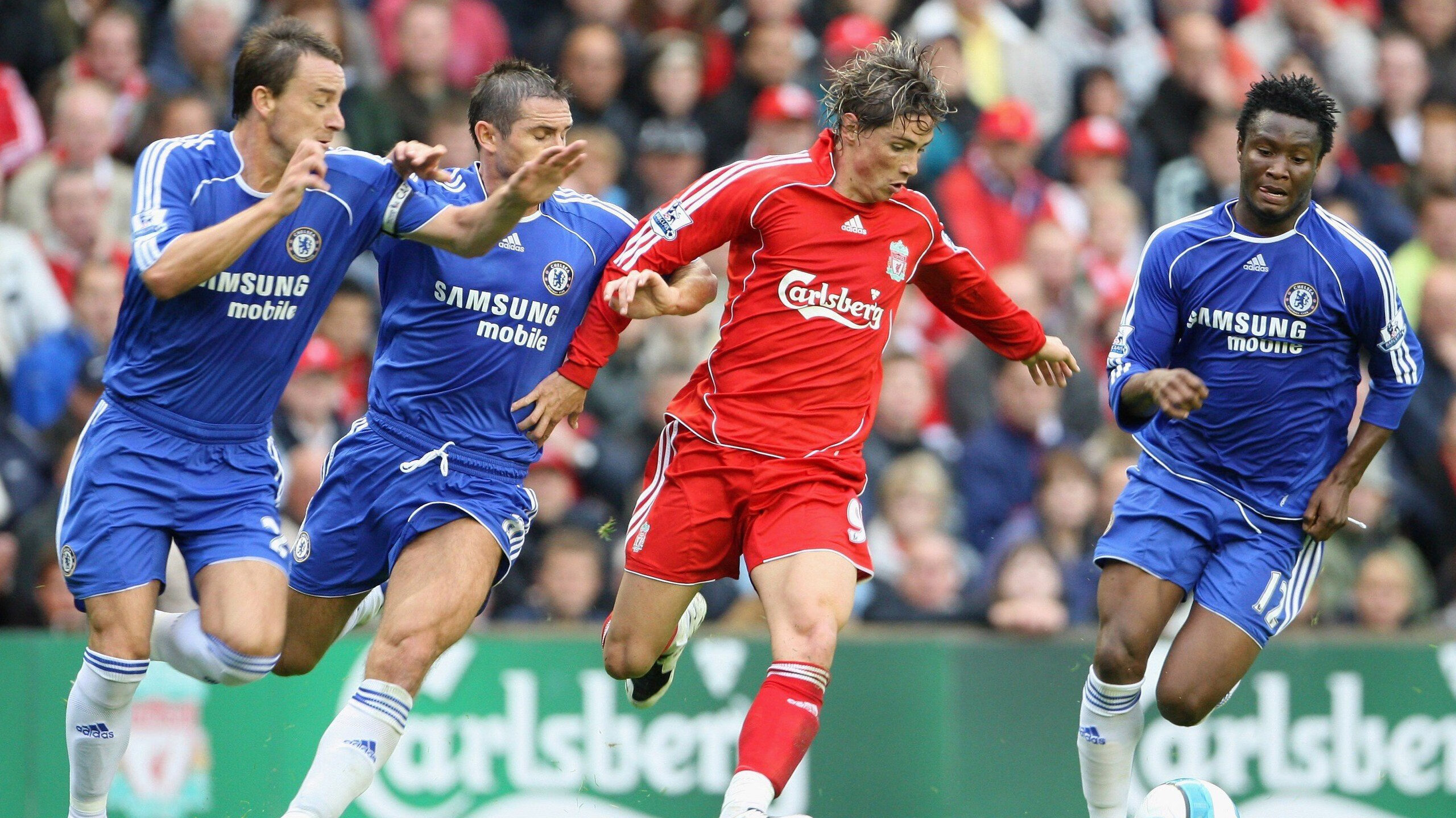 开云体育官网-赛道之外的对决，沙特阿拉伯强势击败厄瓜多尔，展现体育外交新维度