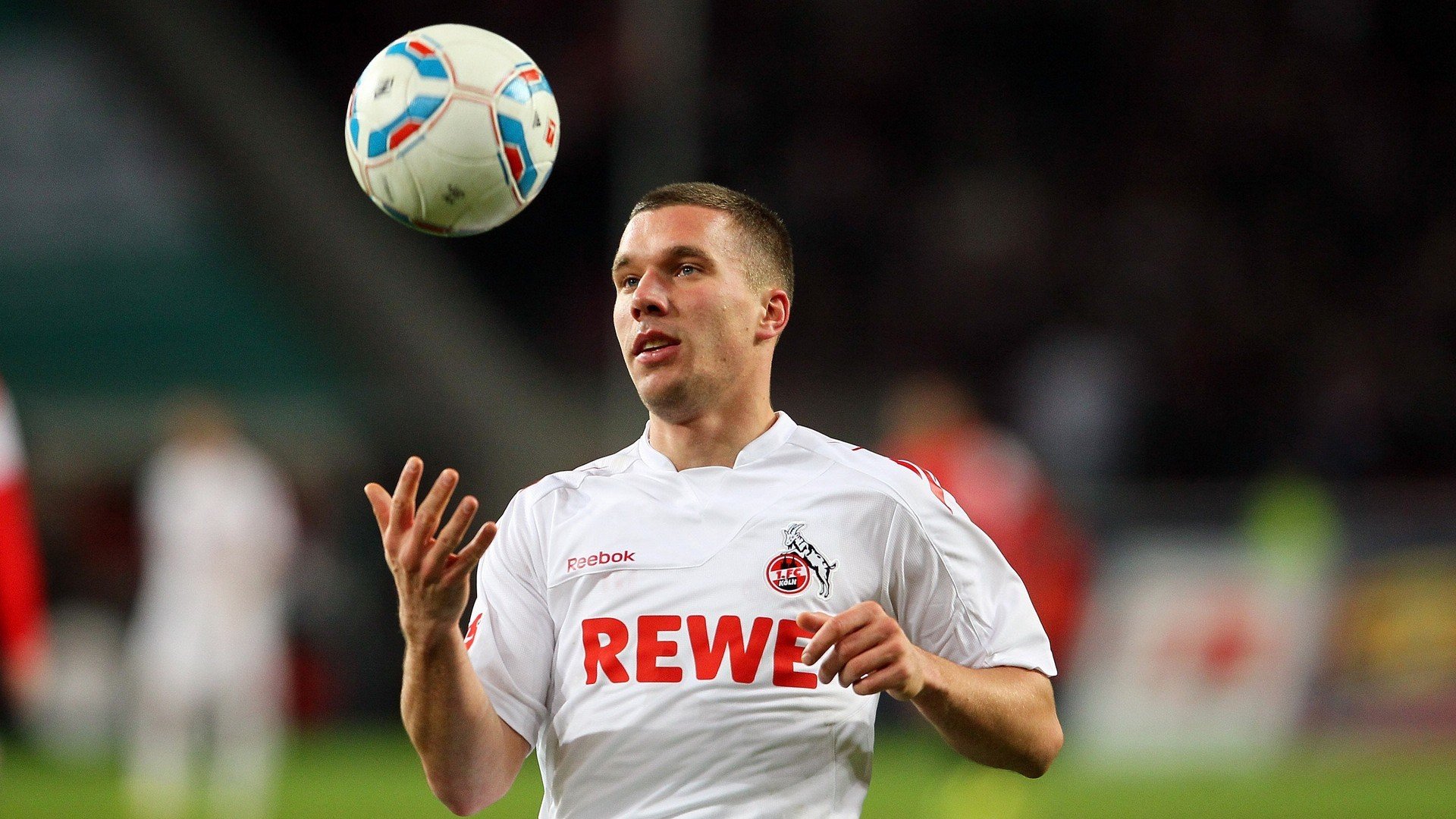 开云官网2026-意甲焦点战之夜，伦纳德关键进球定乾坤